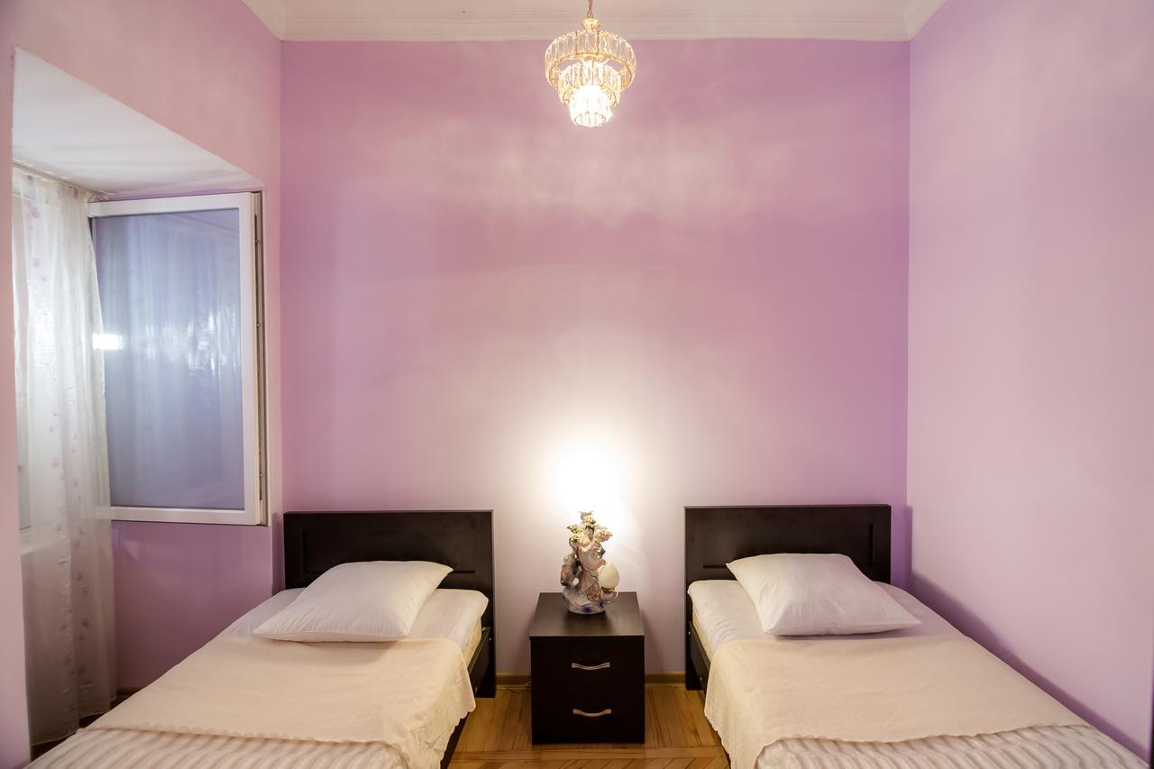 Gabi'S House Apartment Тбилиси Екстериор снимка
