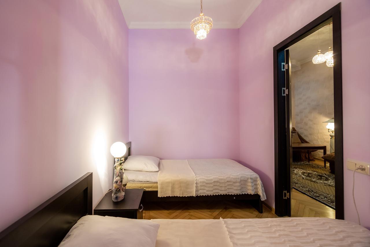 Gabi'S House Apartment Тбилиси Екстериор снимка