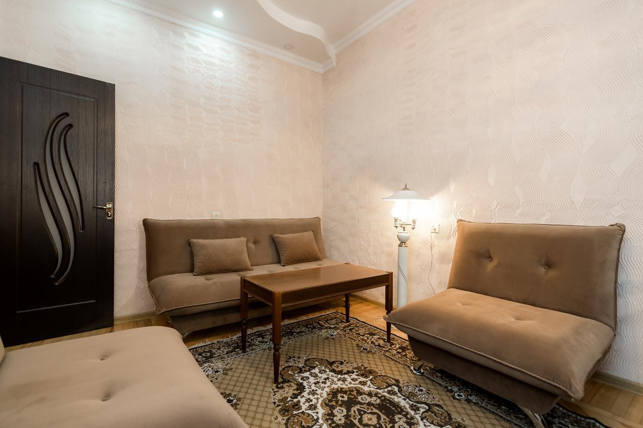 Gabi'S House Apartment Тбилиси Екстериор снимка